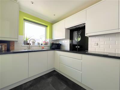 Picture 30